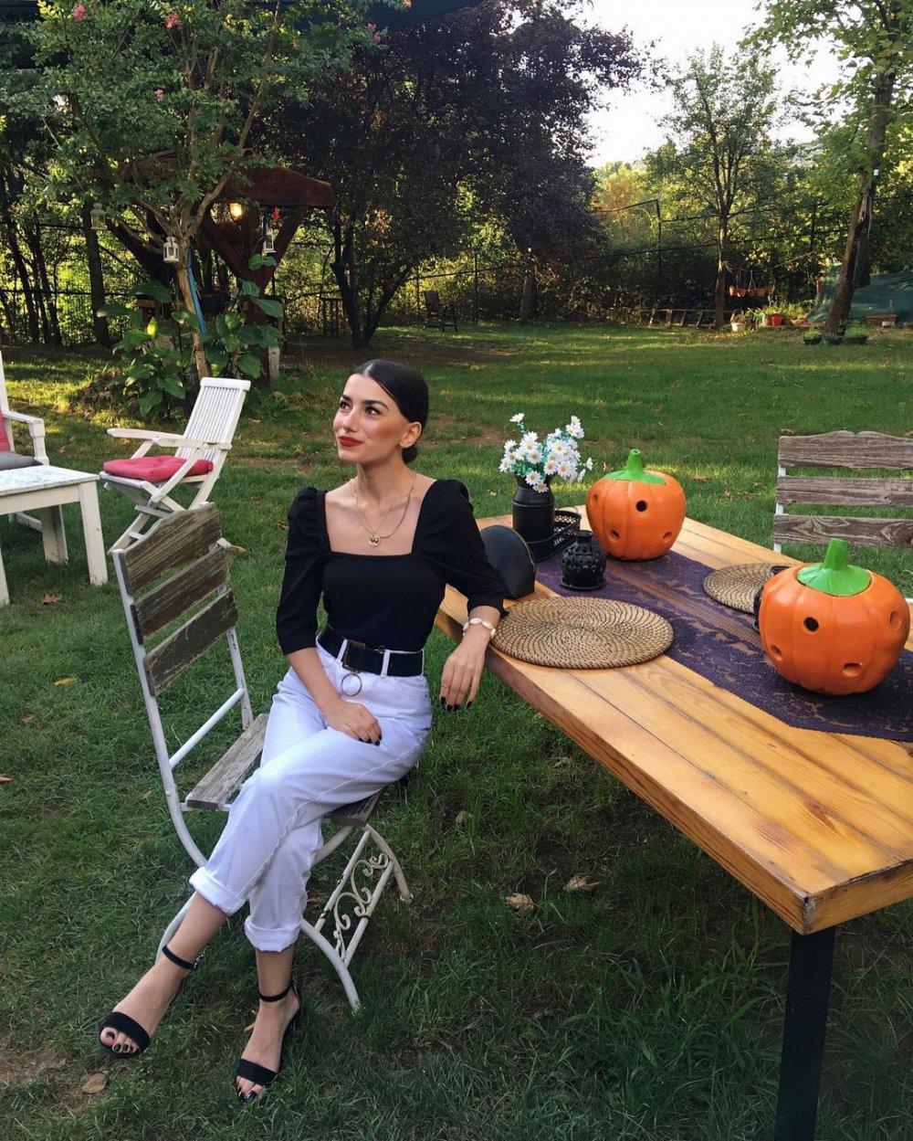 Gelin Evi Yeliz kimdir? Yeliz Hamamcı Yılmaz Instagram hesabı